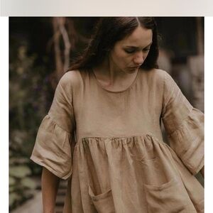 The simple folk midi dress